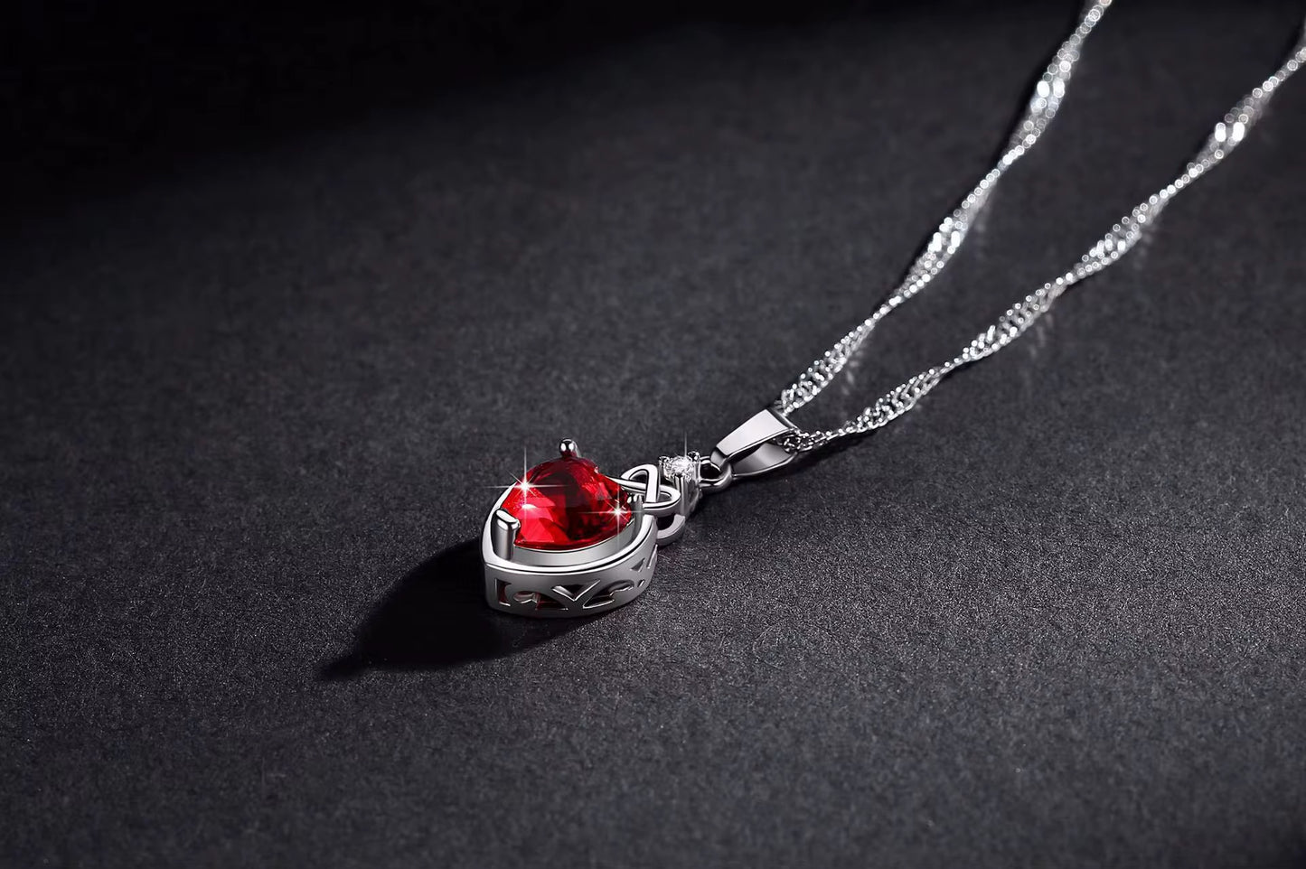 Red Heart jewelry set