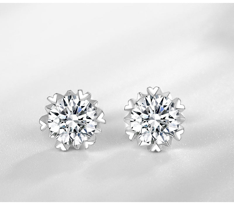 Silver solitaire jewelry