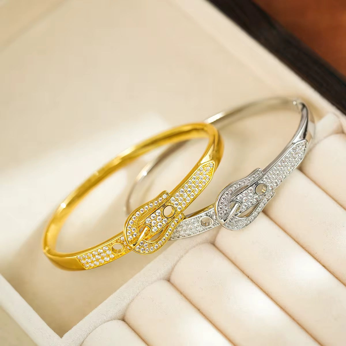 High-end luxury Bracelet