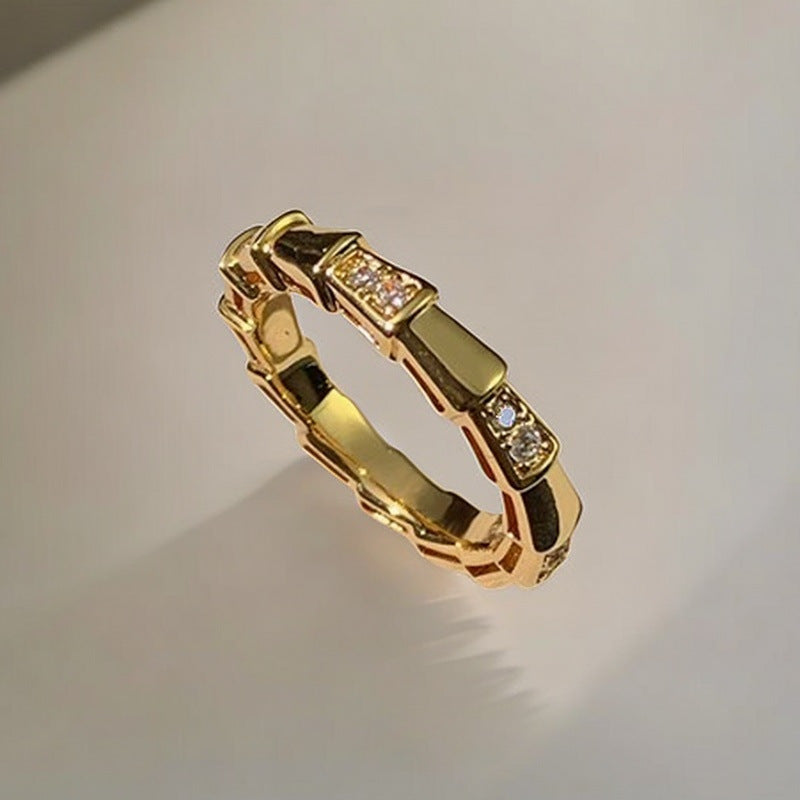 Trendy Rose gold Ring