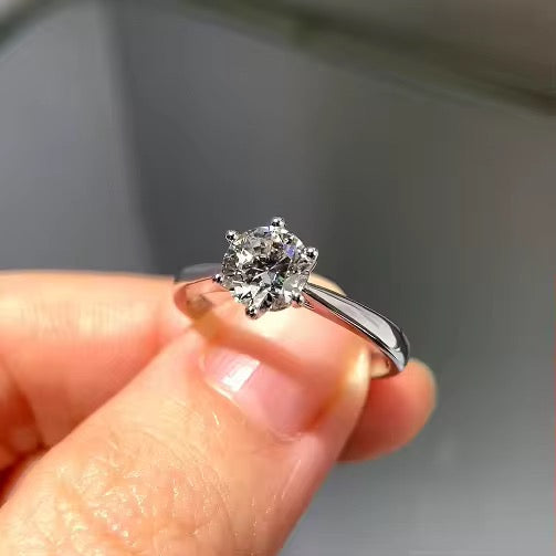 Six claw classic Ring