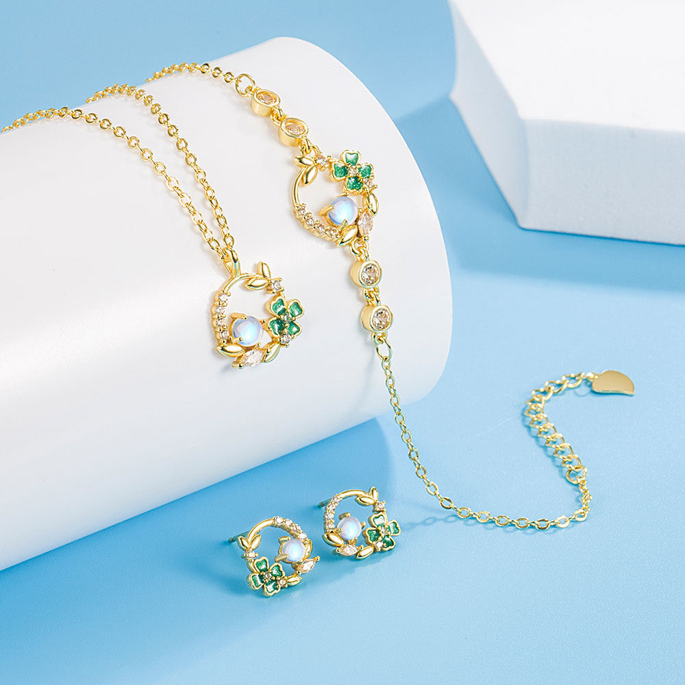 18k Emerald jewelry set
