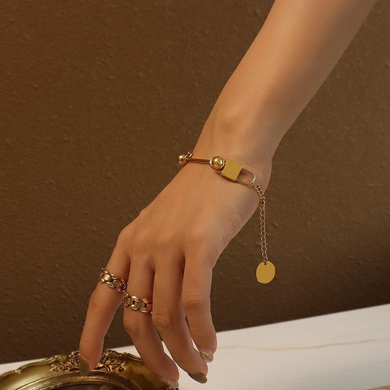 European choker Set