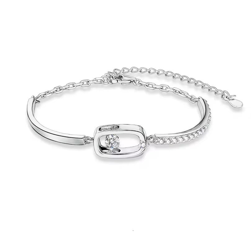 Oval Diamond cuff