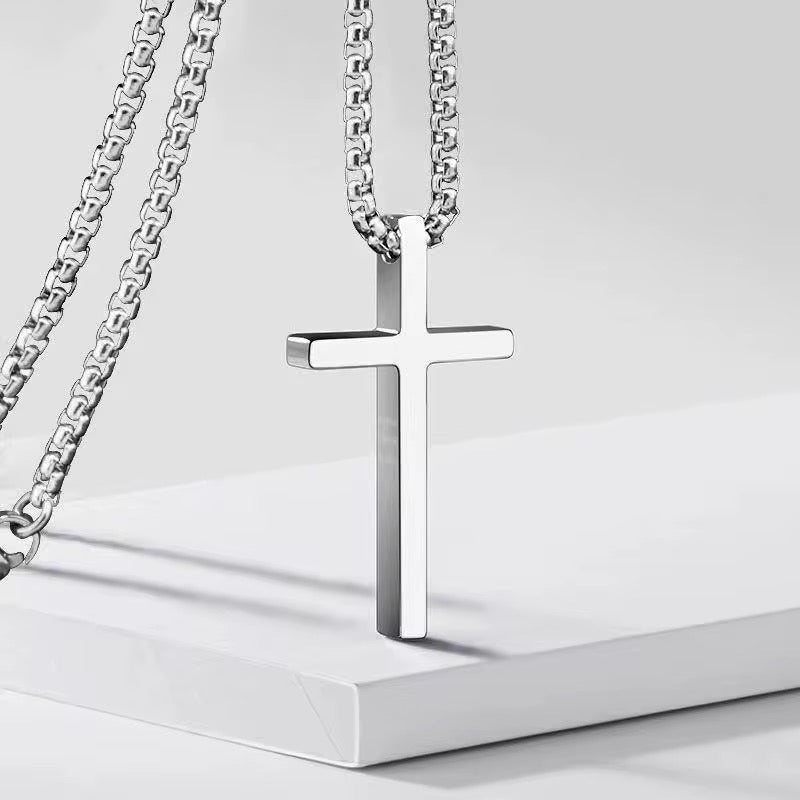 Cross pendant Necklace